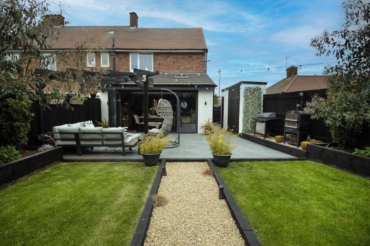 The Longsands Home- Coastal Retreat With Hot Tub Cullercoats Eksteriør bilde
